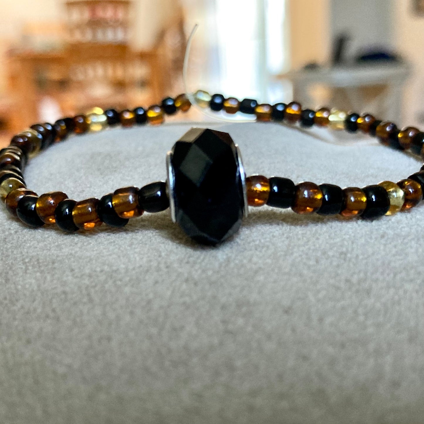 Fidget Bracelet with glass gem